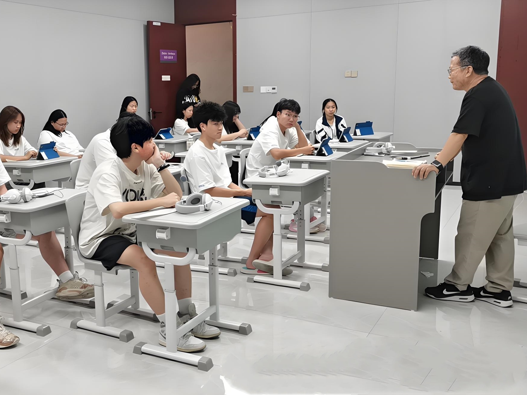 Ai智能英语提升营